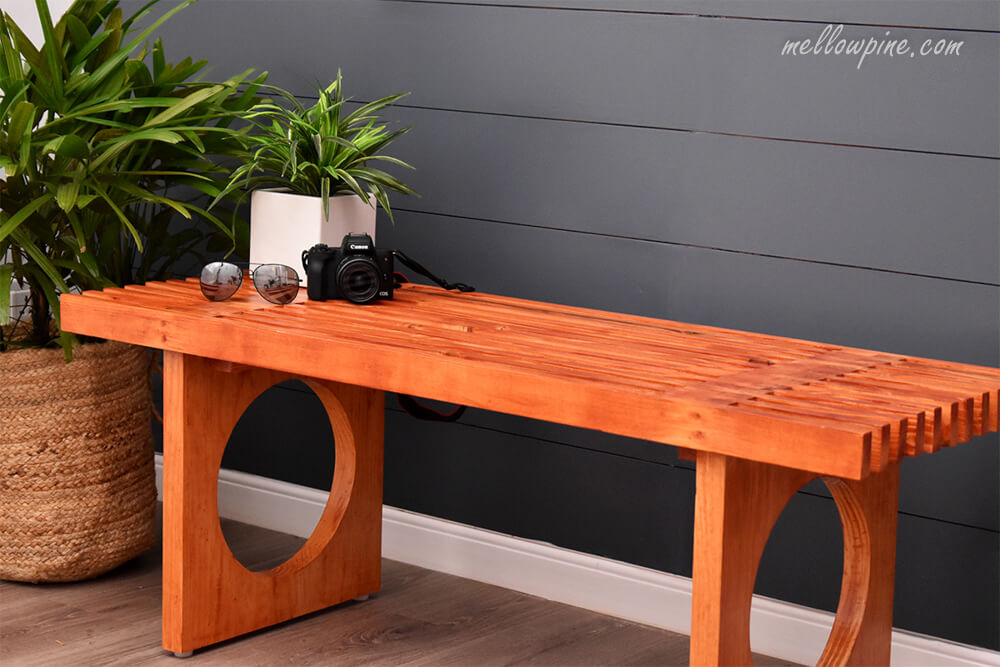 DIY Wooden Indoor Bench