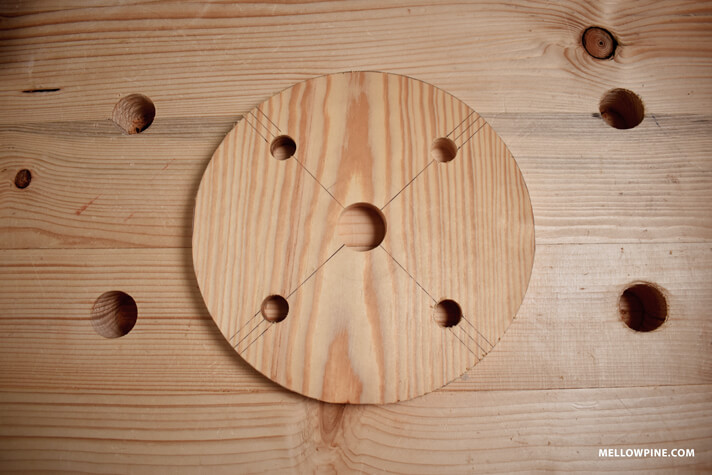 Wine and Glass Holder made circular using jig saw