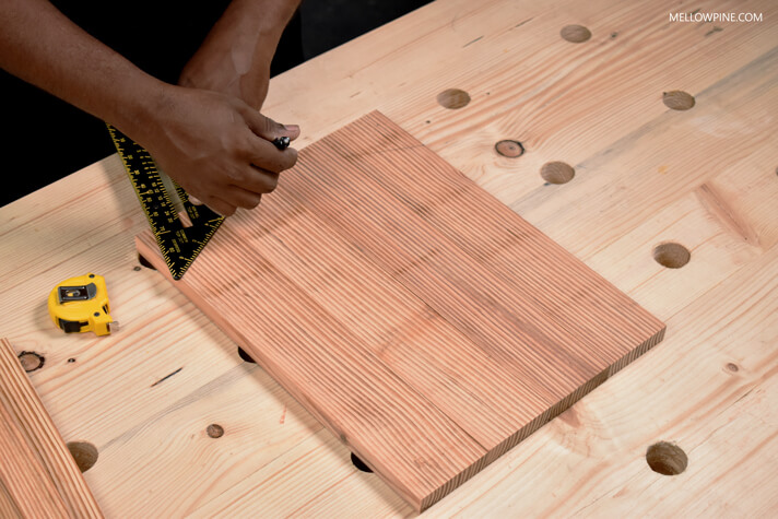 Marking the line for cutting the corner of the base piece
