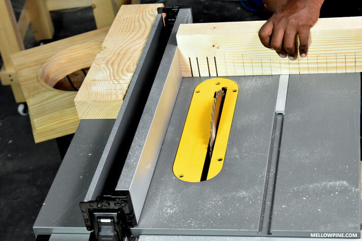 Making the cuts for the complementary slots for the box joint