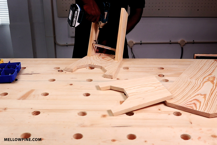 Joining the bracing piece to the leg using pockethole screw