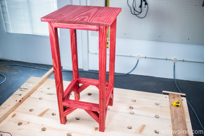 Staining the bar stool with barn red finish