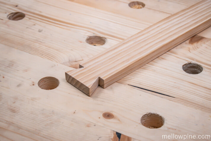 Bottom Bracing piece dovetail