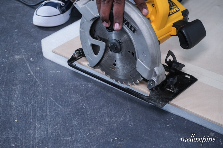 Making the cut with circular saw 
