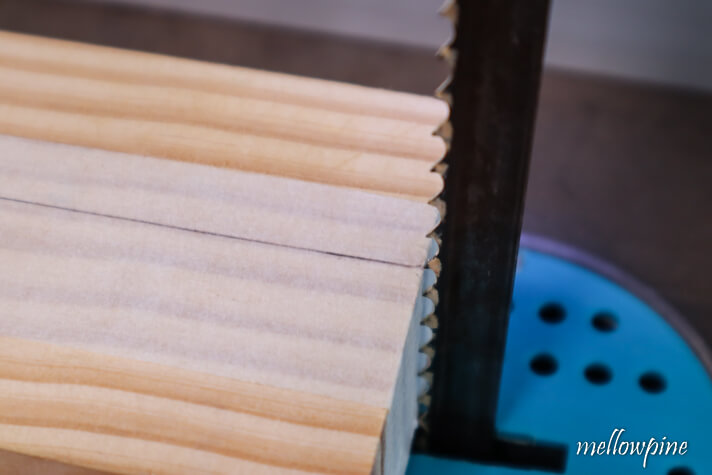 aligning the ripping line with band saw blade