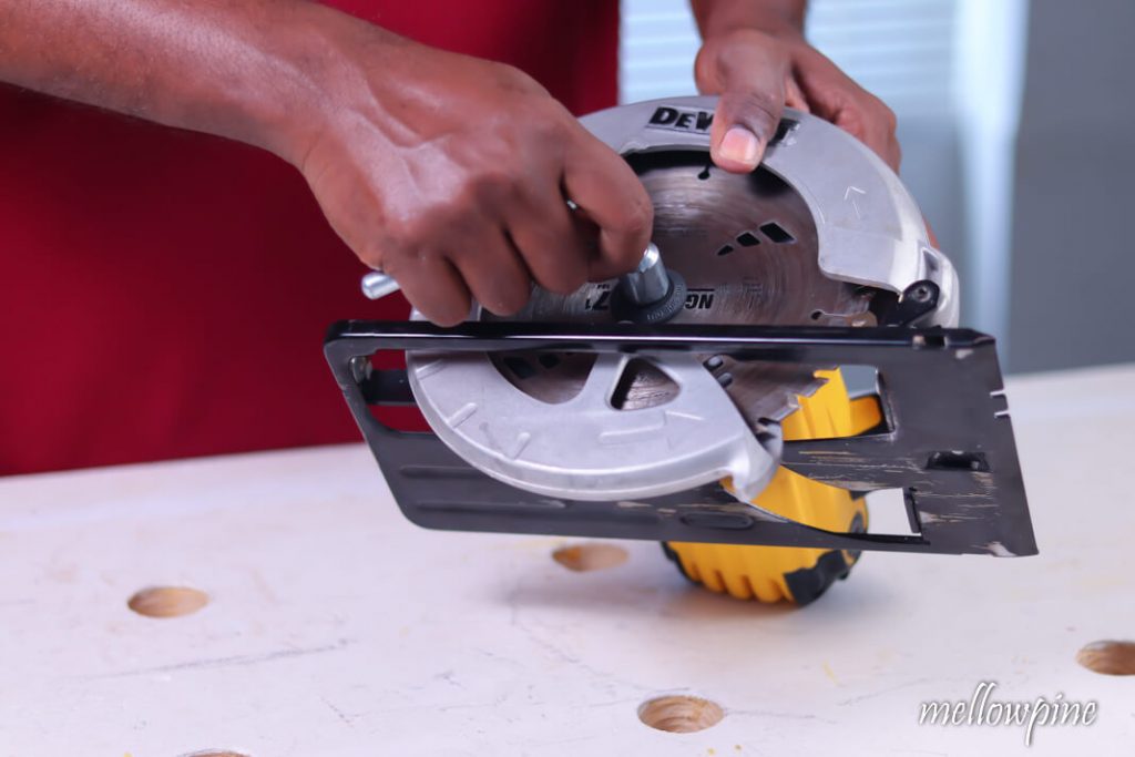 Washer and bolt back in the saw