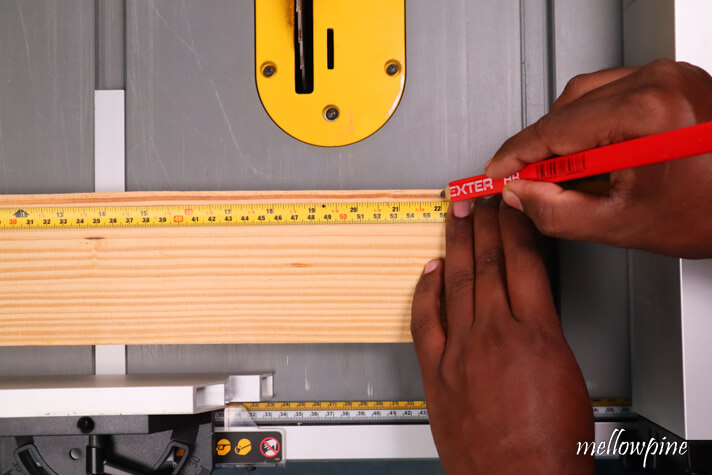 marking the point of cut on the wood
