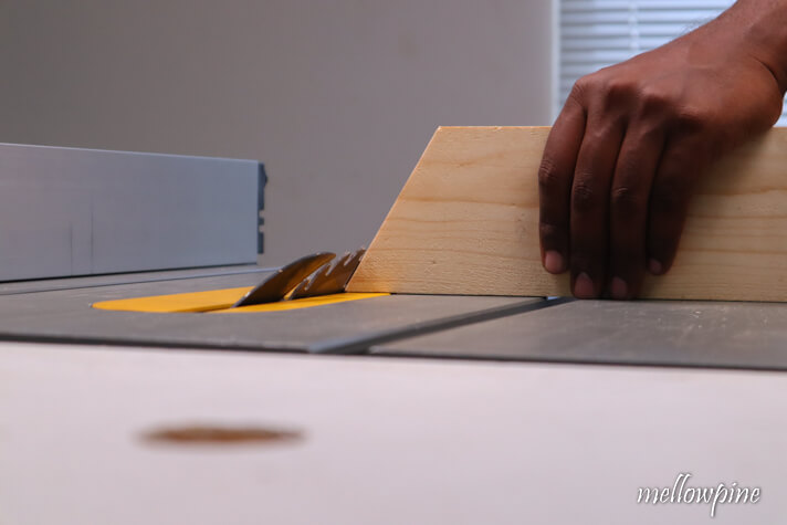 setting the table saw blade angle using the scrap wood made