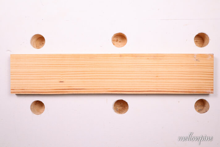 wood to be cut at 45 degree angle