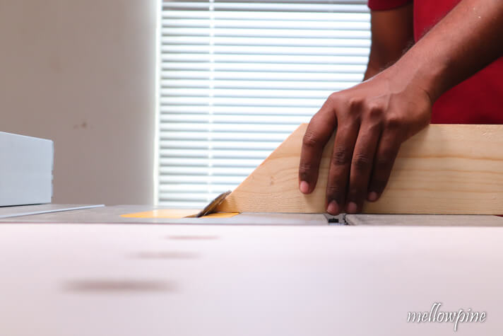 setting a 45 degree bevel angle using the scrap wood 