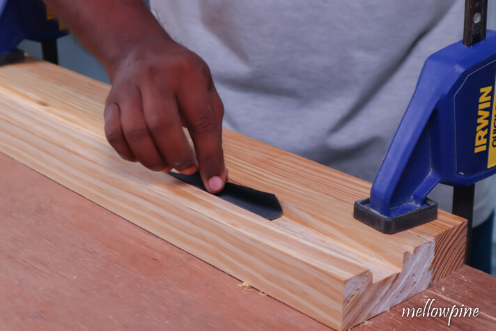 Sanding with sand paper