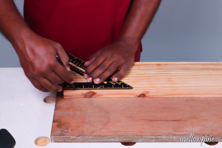 Marking the width line