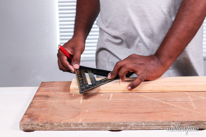 marking 135° angle on the piece
