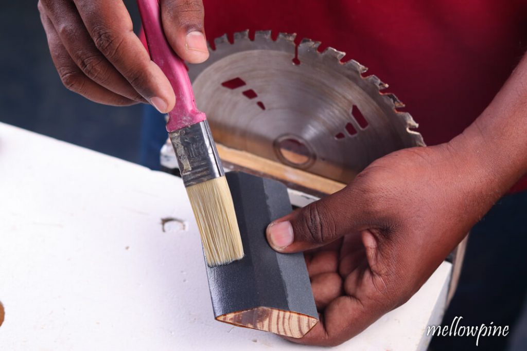 Oiling on sand paper