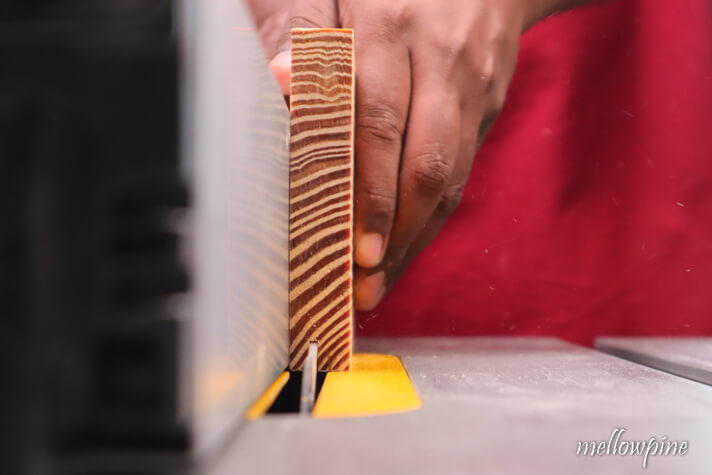 cutting the groove on the table saw