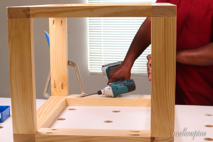 attaching top rectangle to the box frame