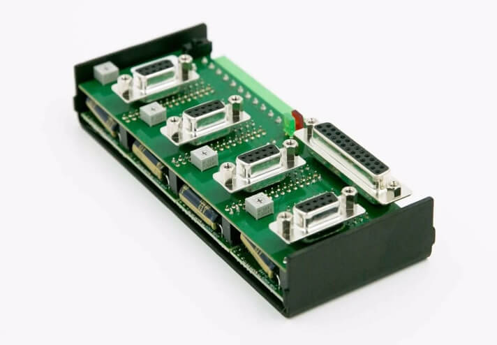 DB25 and DB9 ports on Gecko G540