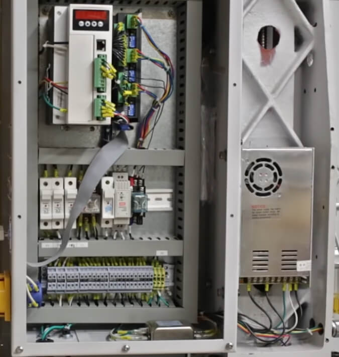 Electronics box in PCNC 440