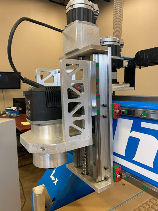 Super Z technology in RC8 CNC router