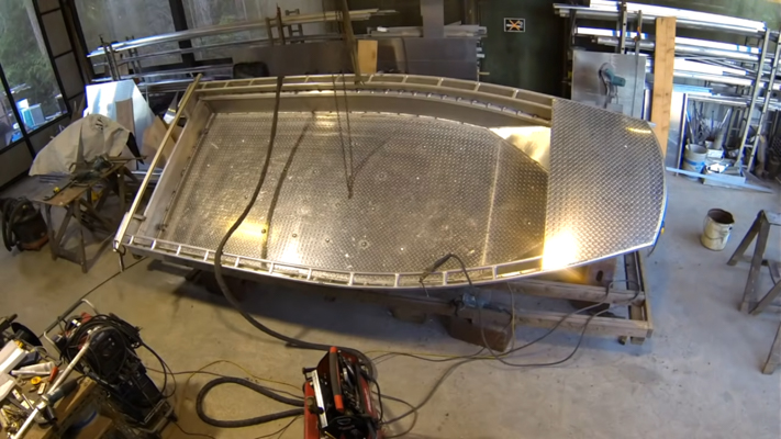 Boat made with aluminum 5052