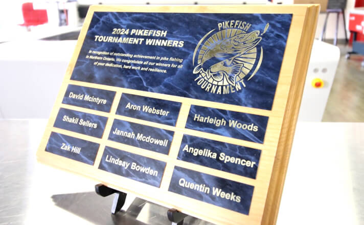 Engraving on laserable brass