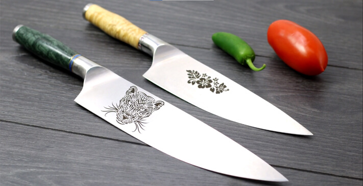 Bare metal stainless steel knives (Source: Trotec)
