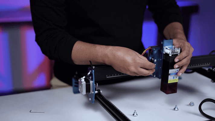 Assembling Z1's laser module