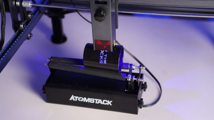 Atomstack R3 rottary roller on Atomstack X7