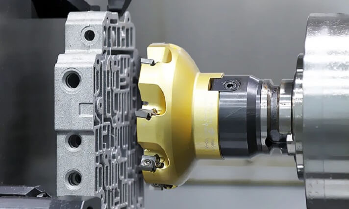 Horizontal face milling operation