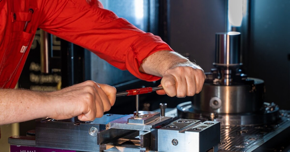 CNC Operator