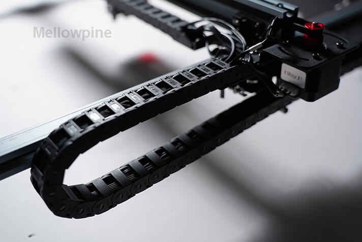 Drag chain on TS2