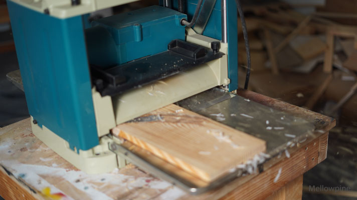 Planing epoxy in a benchtop planar