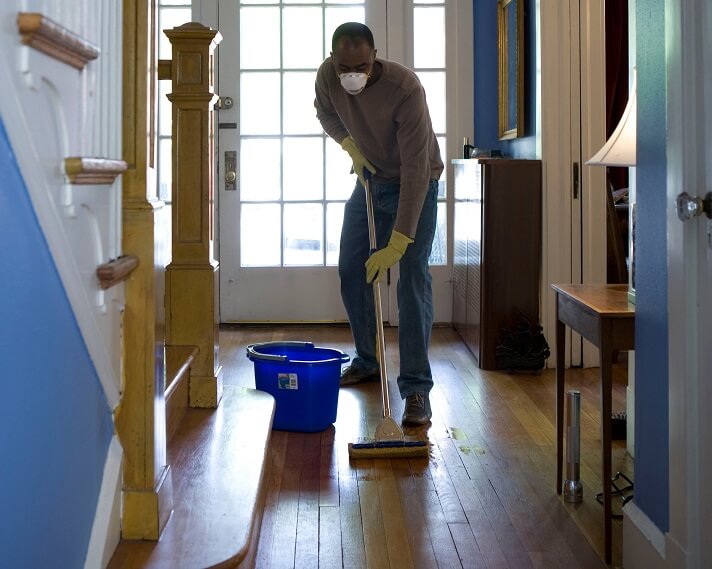 Mopping laminate floor