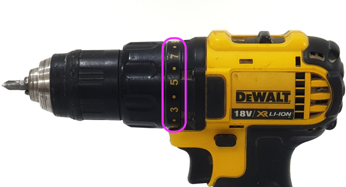 Torque setting on a drill