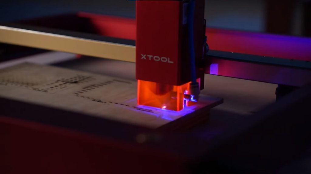 Using the DIY air assist with the laser cutter