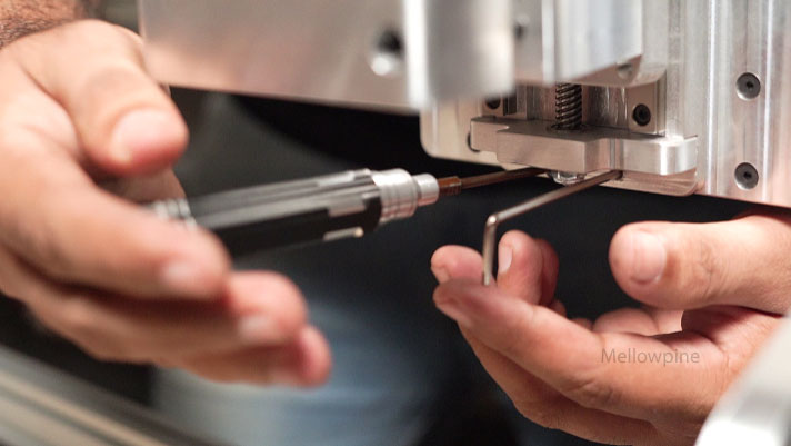 Assembling New-Carve CNC
