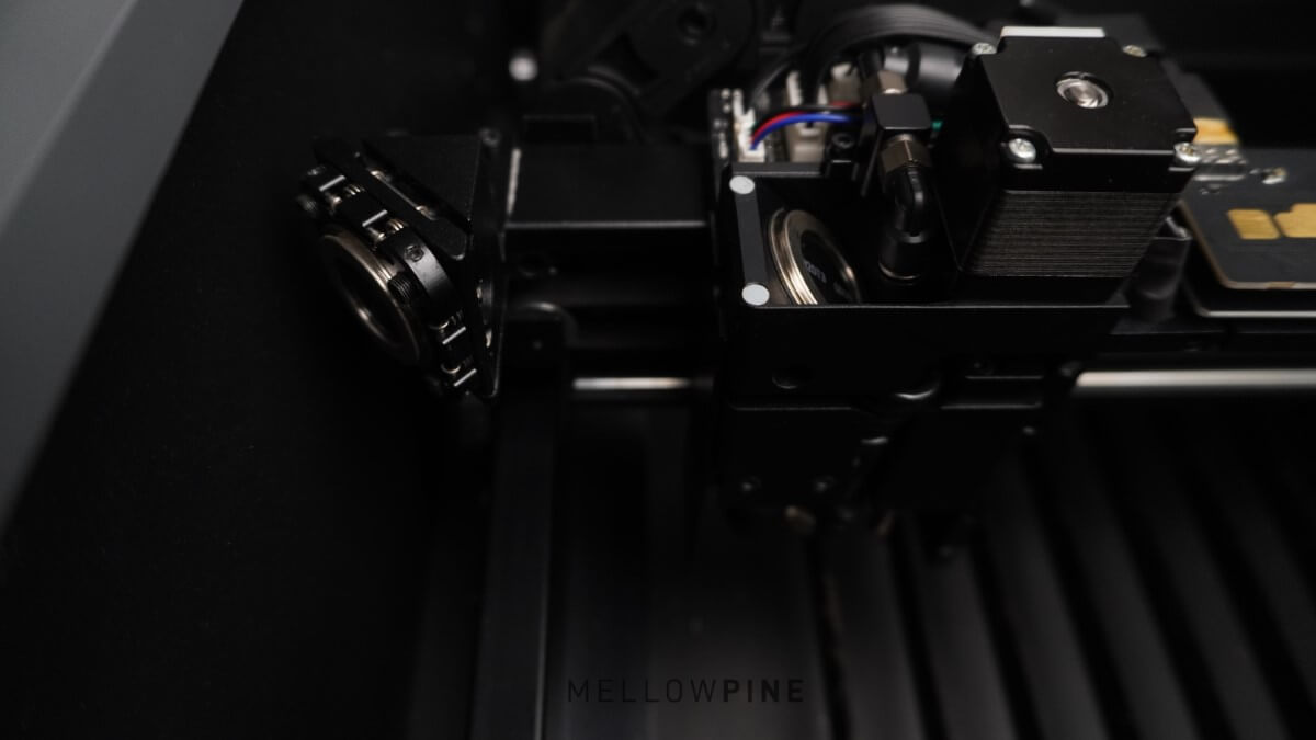 Aligning the Mirrors of a CO2 laser