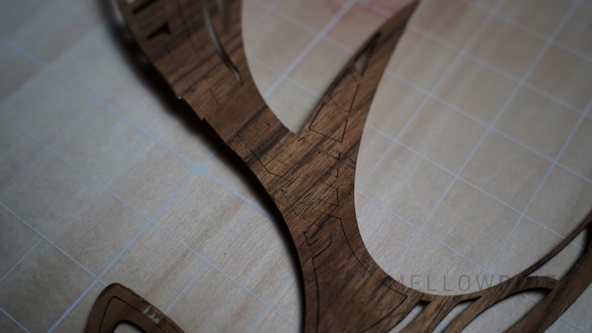 Laser cuts at uneven depth