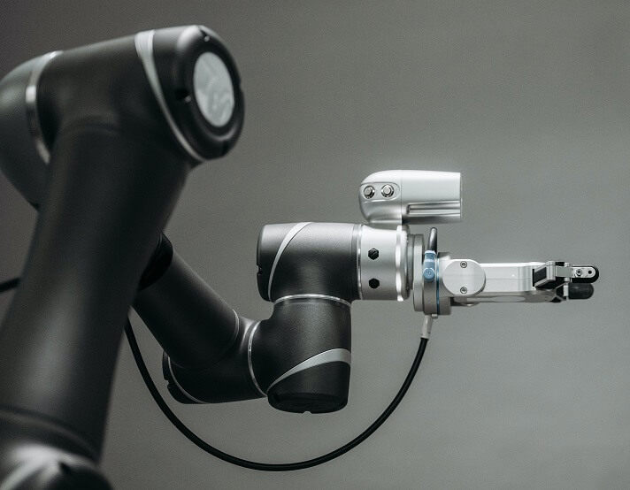 CNC robot arm with a clamping work holder