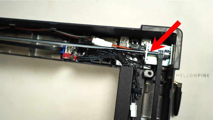 The timing shaft on the Y-axis