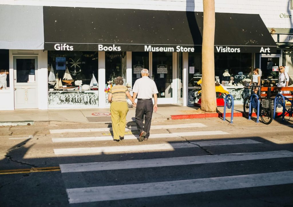 32 Signs You’re Crossing the Line with Your Grandkids’ Parents (and How to Step Back Gracefully)