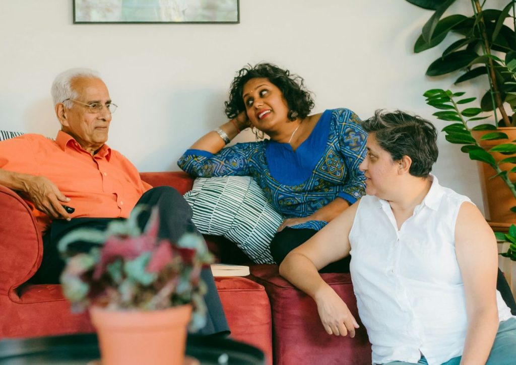 32 Signs You’re Crossing the Line with Your Grandkids’ Parents (and How to Step Back Gracefully)