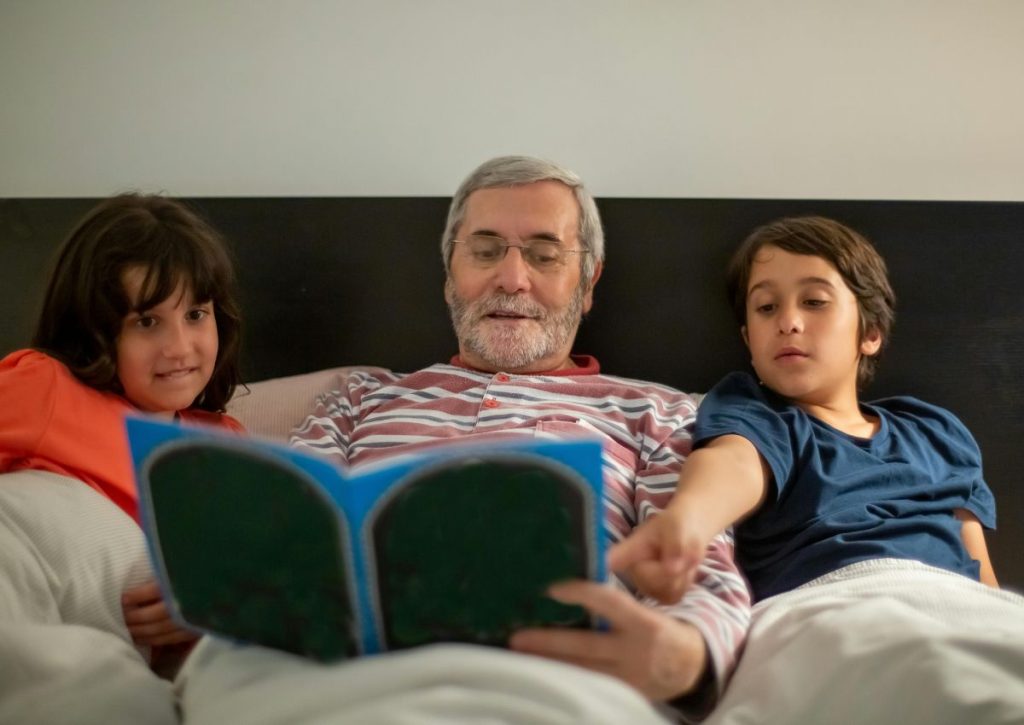 32 Signs You’re Crossing the Line with Your Grandkids’ Parents (and How to Step Back Gracefully)