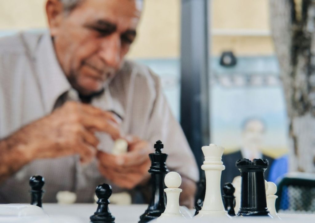 32 Signs You’re Crossing the Line with Your Grandkids’ Parents (and How to Step Back Gracefully)
