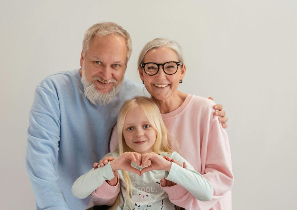 29 Everyday Habits That Make Grandkids Want to Spend More Time with You