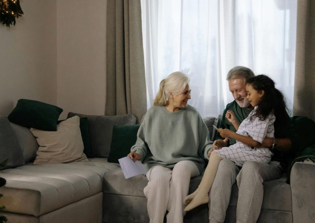 32 Signs You’re Crossing the Line with Your Grandkids’ Parents (and How to Step Back Gracefully)