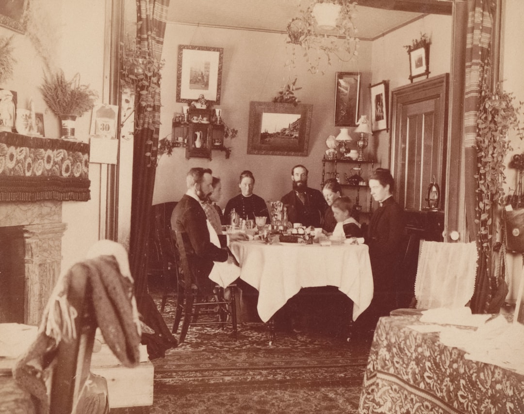 Family discussion at the dinner table